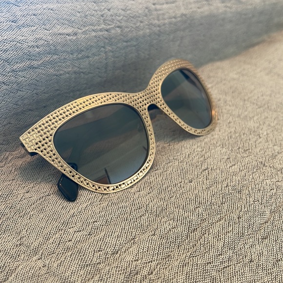 ? Marc Jacobs Sunglasses | Gold & Black main image 5
